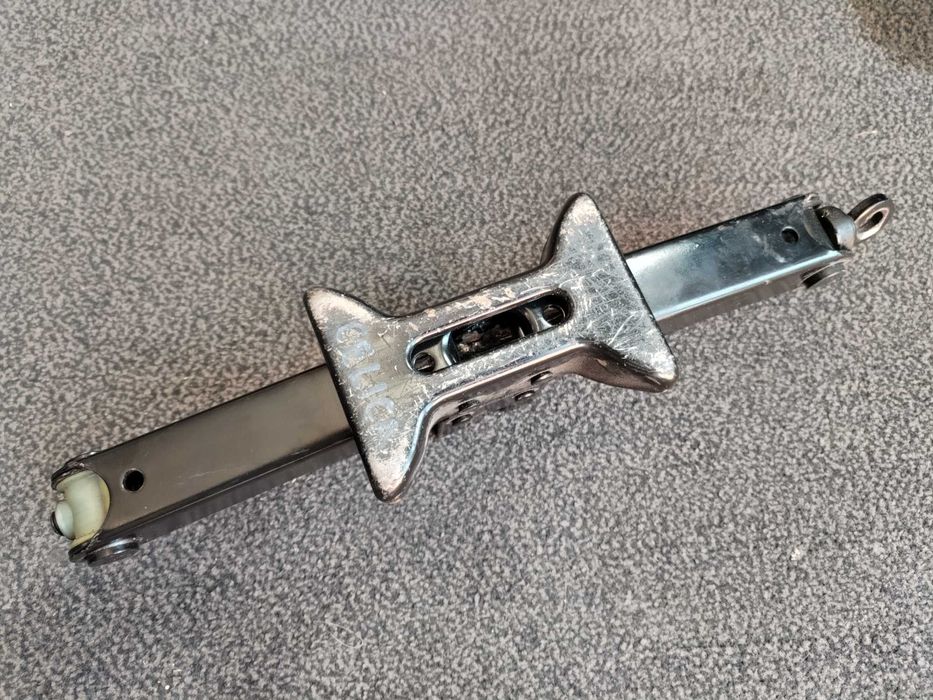 Домкрат Toyota оригінал