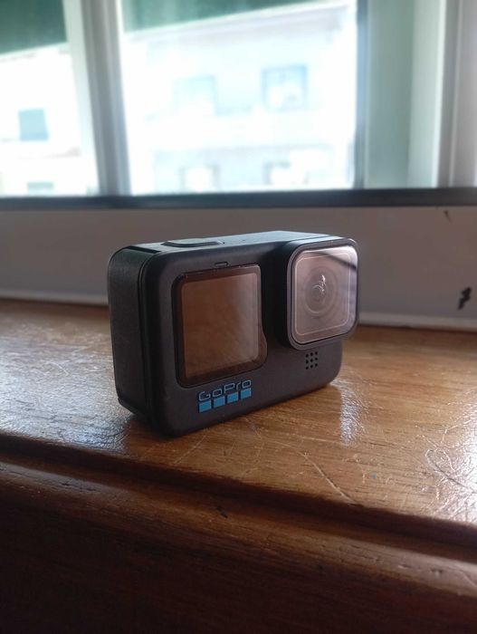 Go Pro Hero 10 black + acessórios e baterias extra