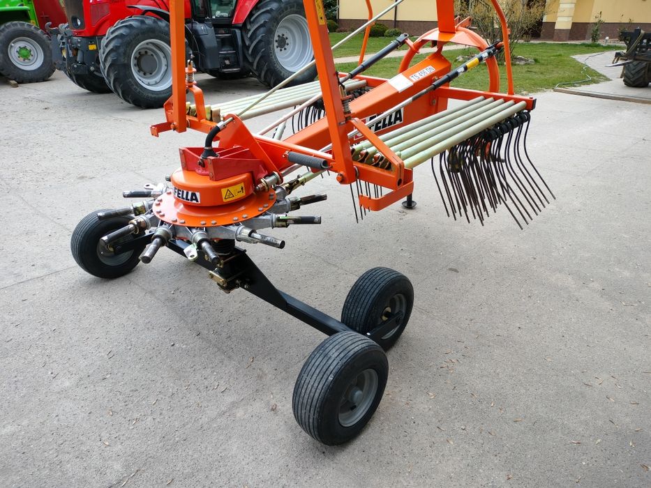 Zgrabiarka Fella TS456