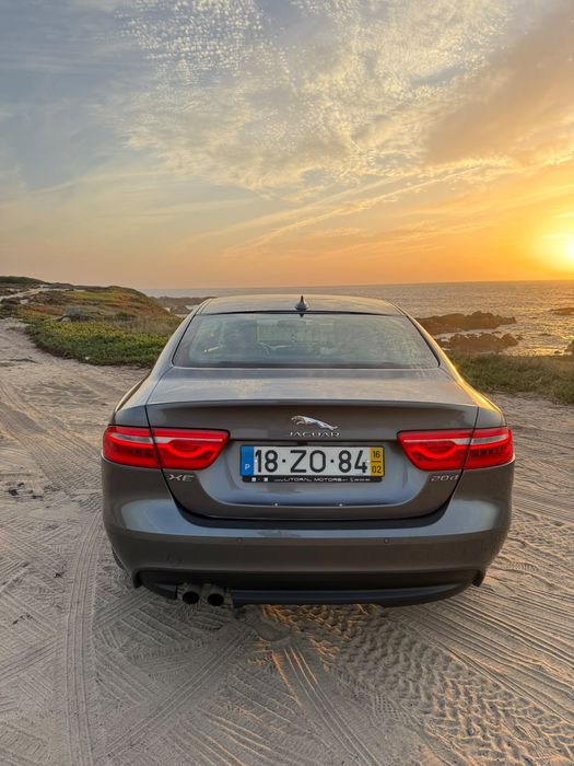 Jaguar XE 20D     .