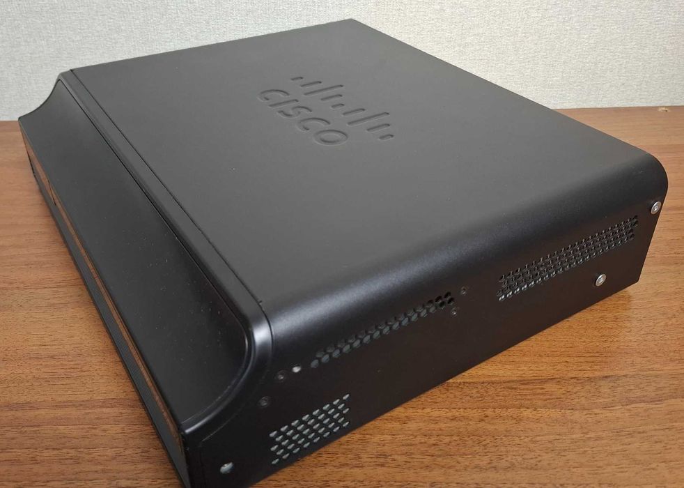 Cisco 1941/K9 + HWIC-4ESW | Активні ліцензії | Готовий до використання