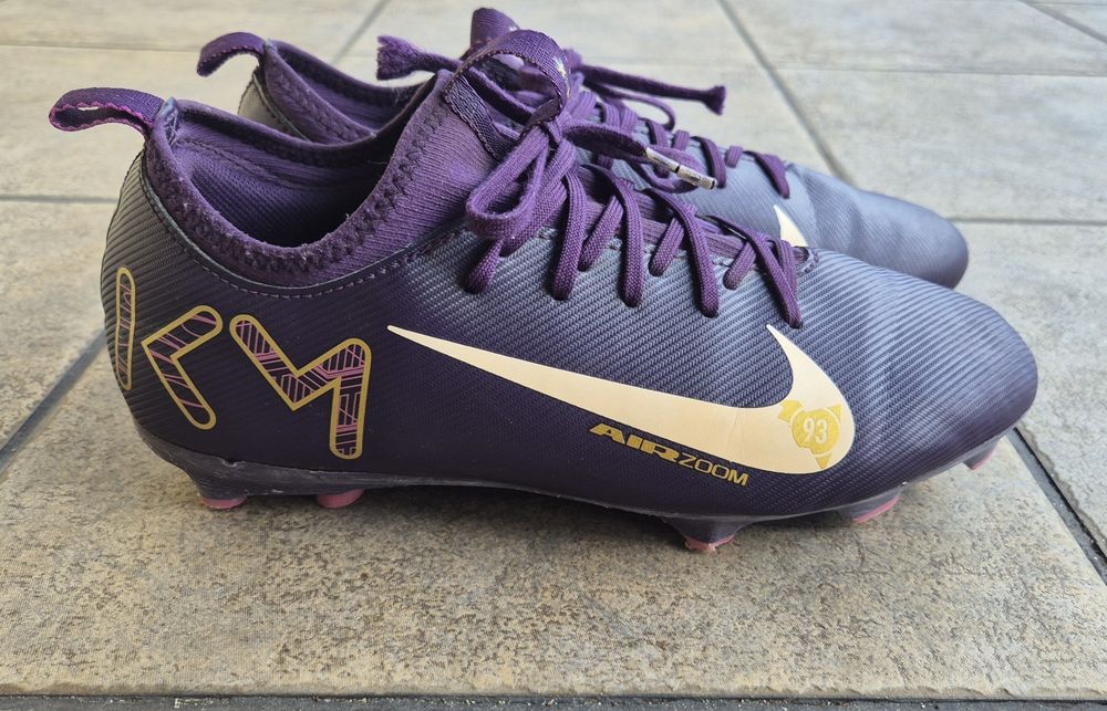 Korki Nike Zoom Mercurial Vapor 16 Kylian Mbappe Junior r.38,5, 24 cm