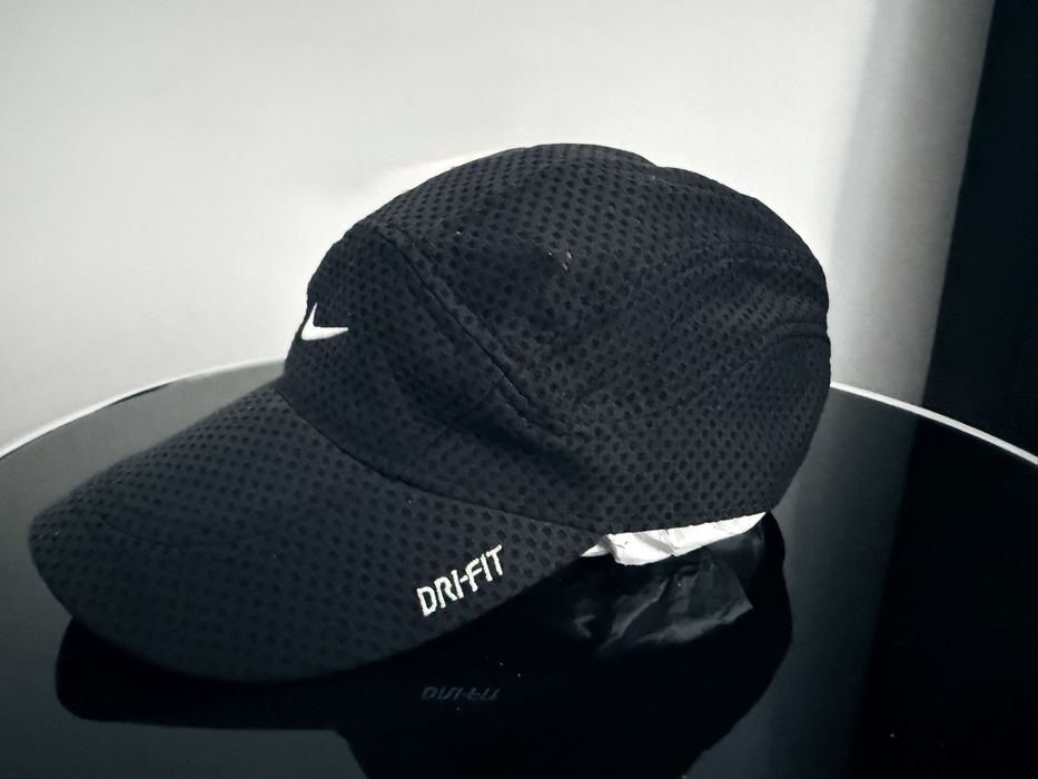 Czapka z daszkiem Nike dri-fit czarna
