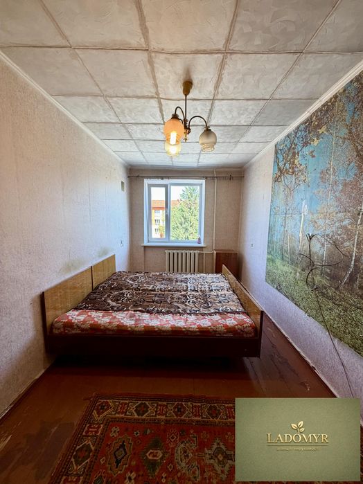 Продаж / Квартира / Шкільна, Здолбунів