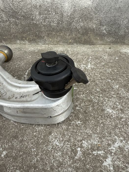 Крюк фаркопа Audi a4 B6 ауді а4 б6 8E0 800495A