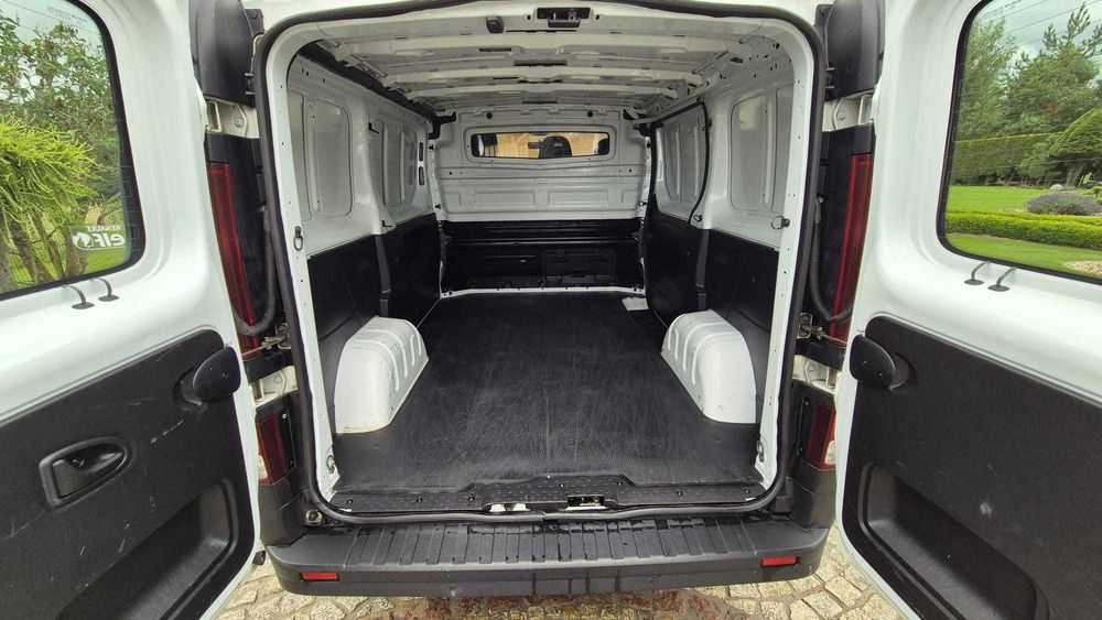 Renault Trafic Furgon Pack