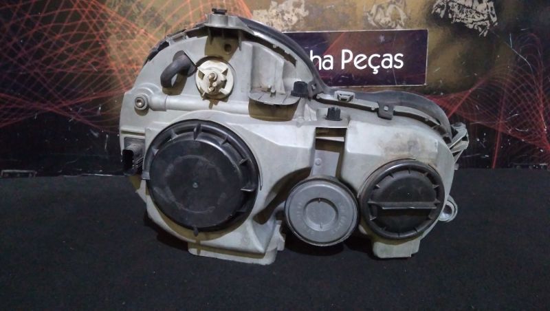 Ótica Esq Mercedes-Benz E-Class (W210)