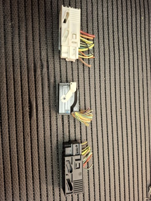 Fichas para modulo luzes bmw e39 e38 e53 LCM