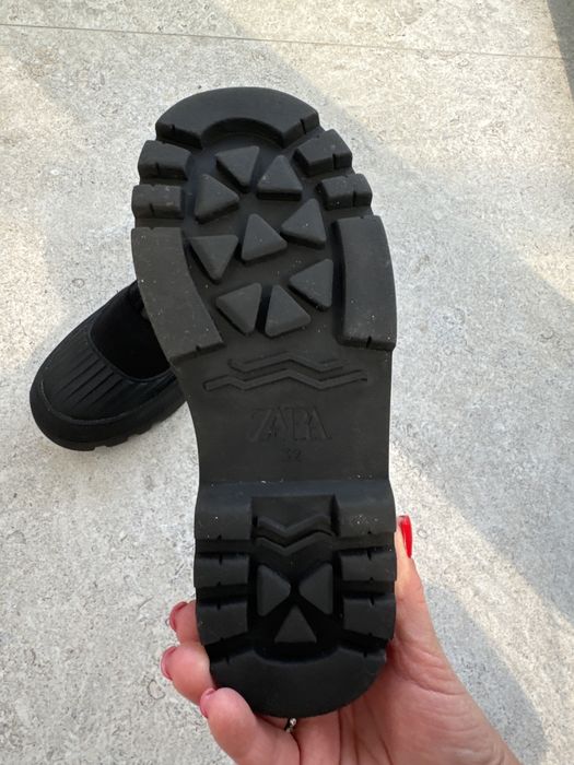 Ботинки Zara на девочку