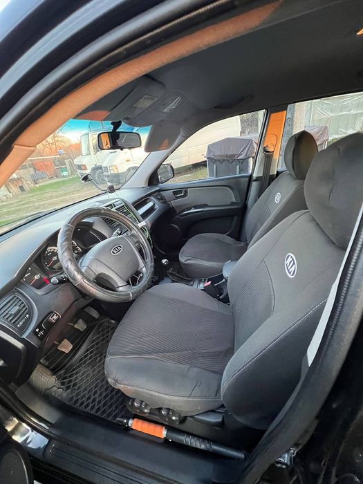 Продам автомобіль кіа