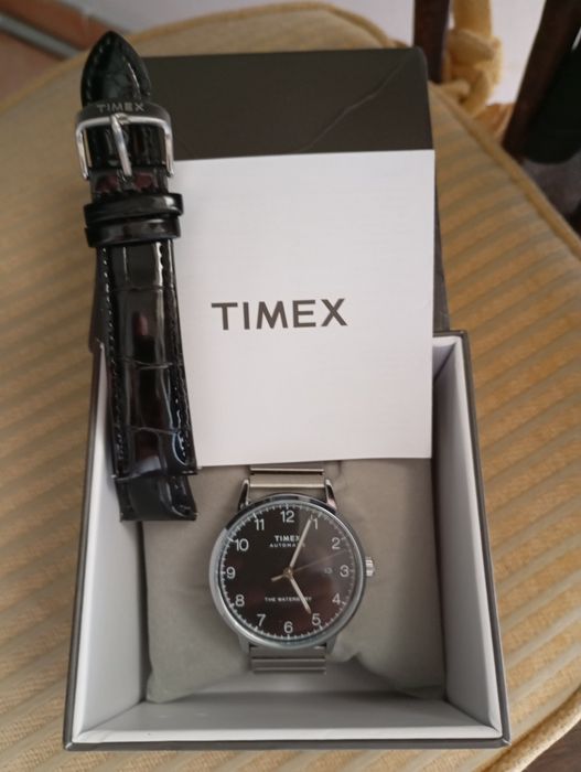 Relógio Timex automático The Waterbury