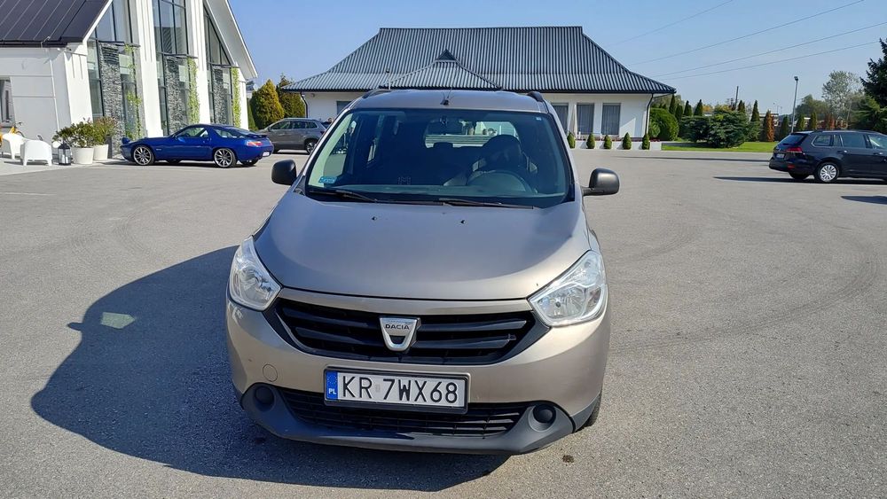 Dacia Lodgy