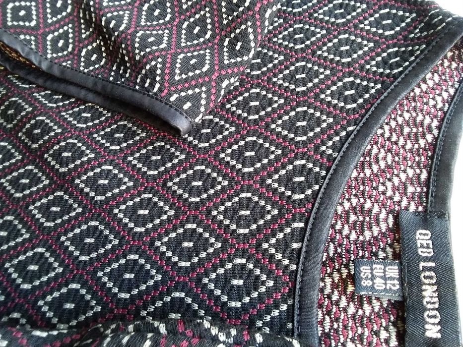 Sukienka QED London 38 40