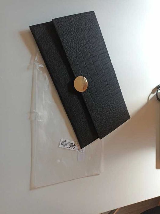 Kopertówka z filcu złote kółko do ręki