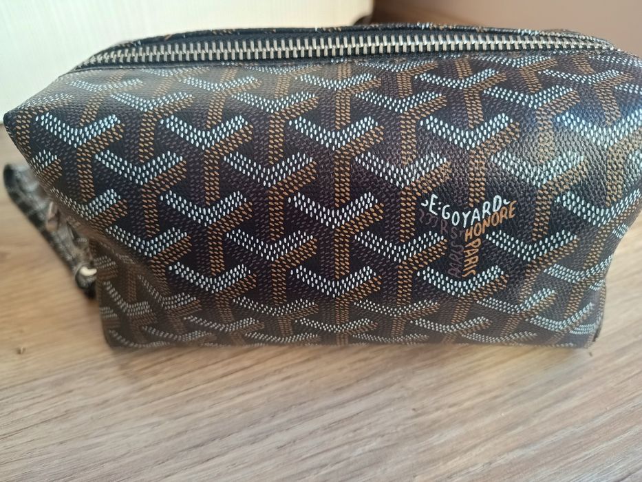 Kosmetyczka / mała torebka w elegancki wzór