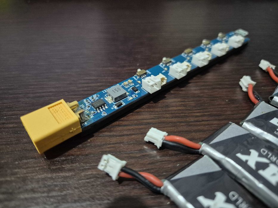 Conjunto de carregadores e baterias lipos para drone FPV