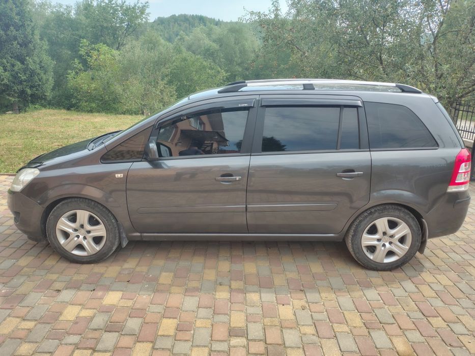 Продам Опель зафіра Б