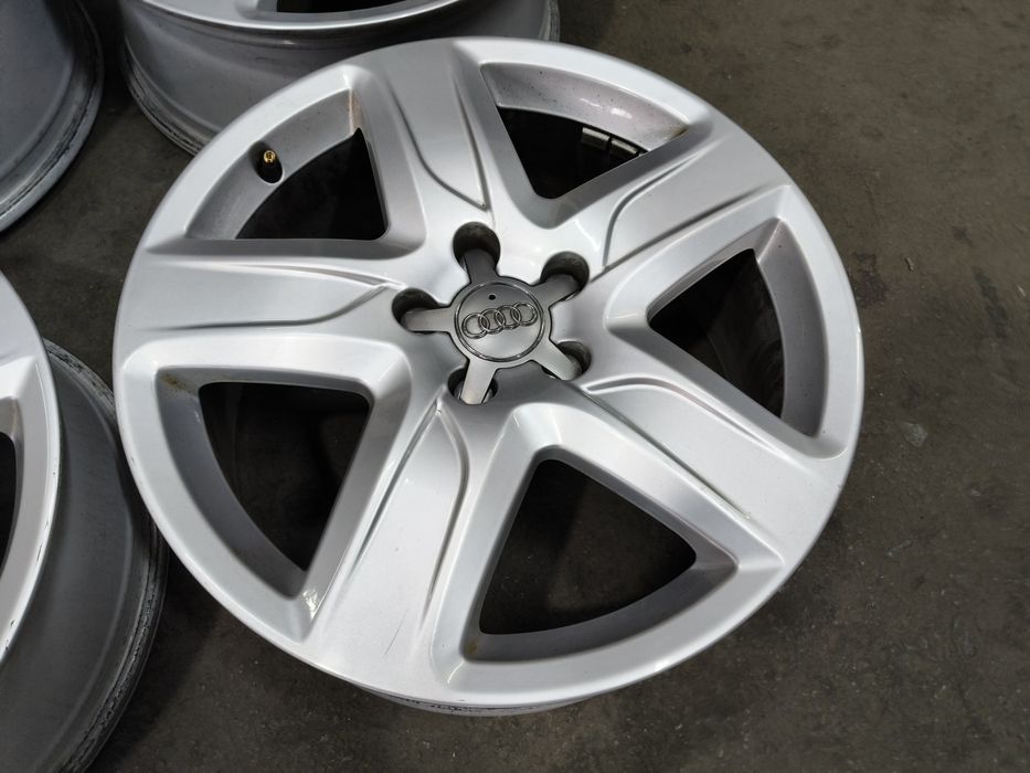 Легкосплавні диски 5 112 R18 AUDI титани Р18