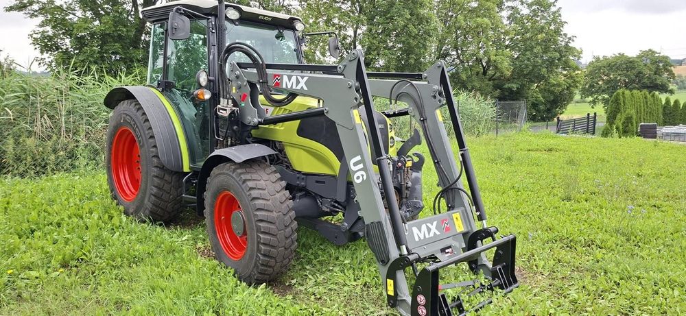 Ciągnik Claas Elios 210