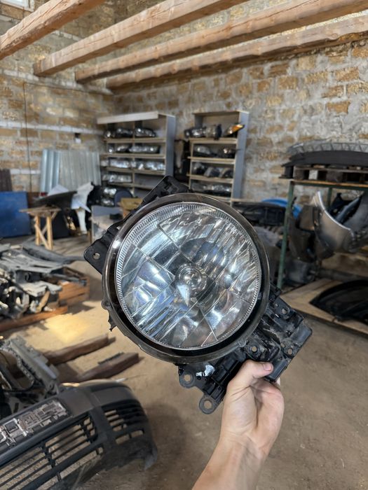 Ліва фара toyota fj cruiser