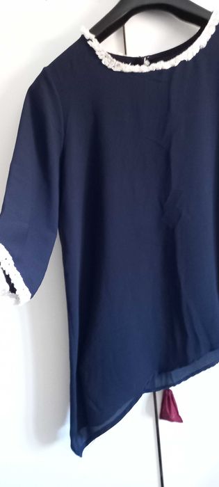 Blusa assimétrica,  azul marinho, M - Local