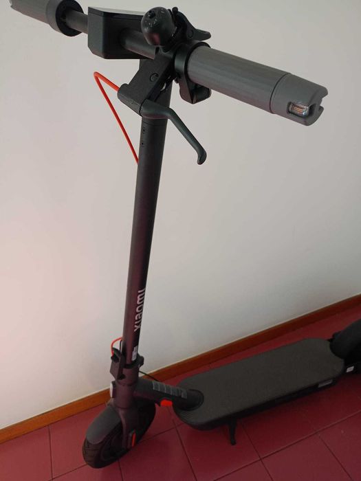 Trotinete Elétrica XIAOMI 4 Pro 2ª Geração (Vel. Máxima: 25 km/h)