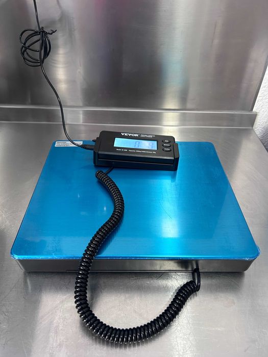 Balança Digital para Encomendas e Expedição em ABS, Capacidade de Carga de 150 g a 200 kg