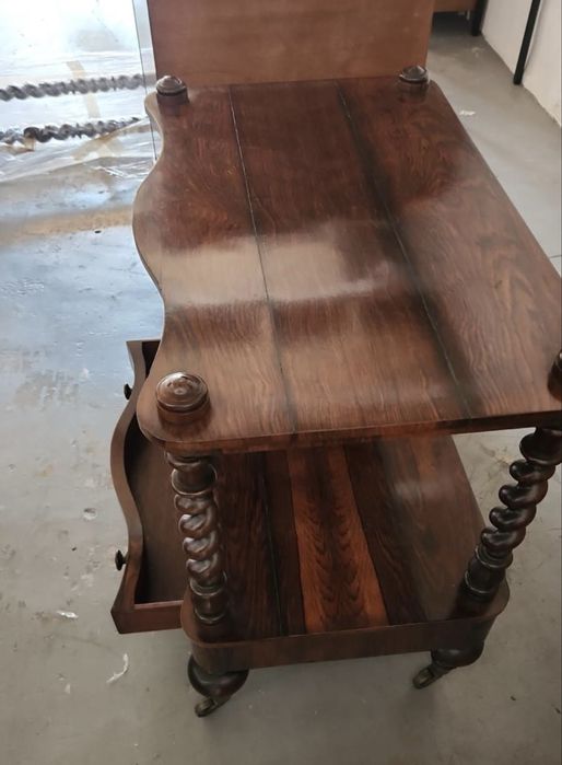 Carrinho-bar antigo em Madeira Maciça