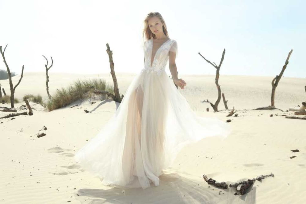 Suknia śluba  Nr 75/25 Gala Bamako  38/40 ecru -beż 1700 złotych