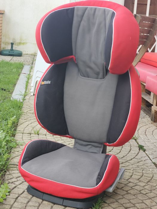 Cadeira Auto BeSafe izi Up X3 - 15 a 36kg (4 anos até aos 12 anos)