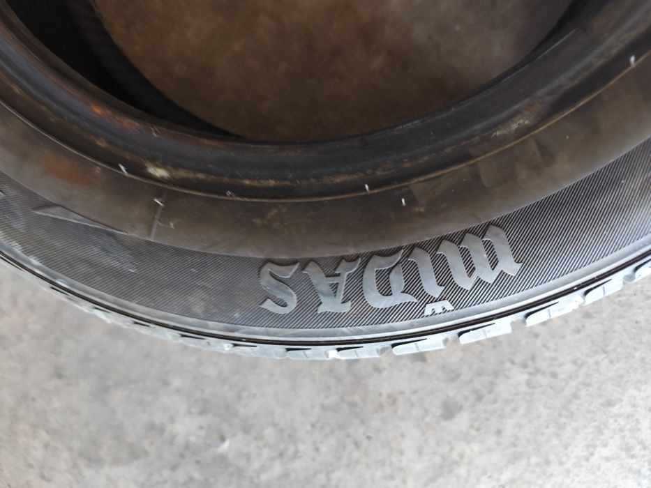 Pneus 145/70r13 Midas 90% piso