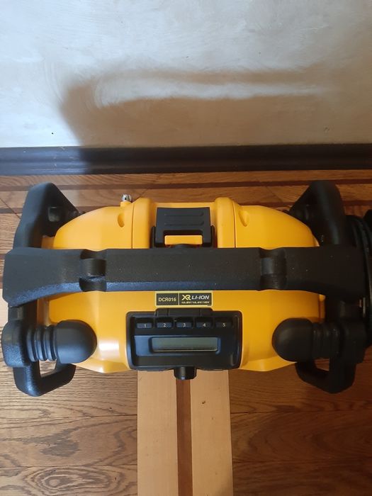 Радіо Dewalt DCRO16 -QW