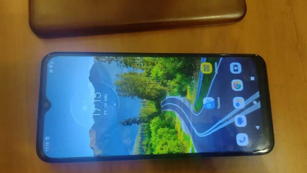 Motorola G30 stan bardzo dobry