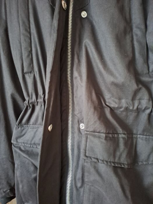 Зимова куртка жіноча