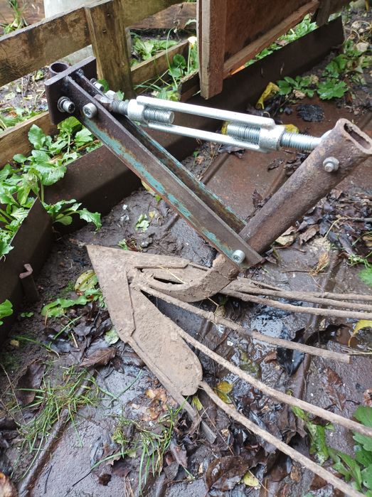 Картоплекопалка зроблена під мотоблок