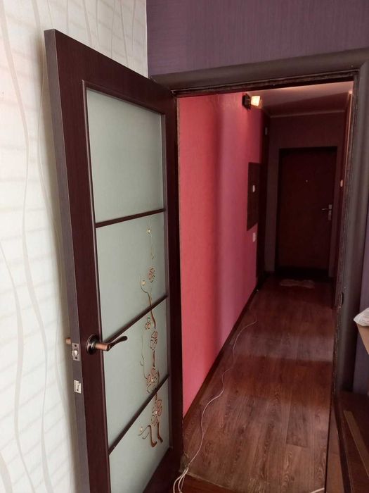 Продам 3 комн. кв-ру в п. Эсхар, центр