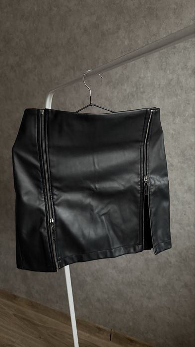 Жіночий костюм/женский костюм/рубашка/шкіряна спідниця/сорочка