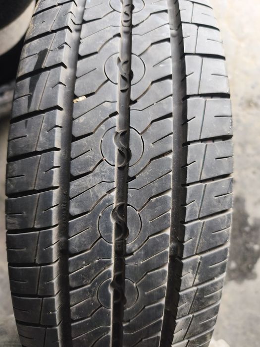 99% bieżnik 1szt 195 70r15c 104/102S semperit van life 2