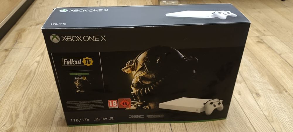 XBOX ONE X 1TB Robot White Special Edition z sleevem