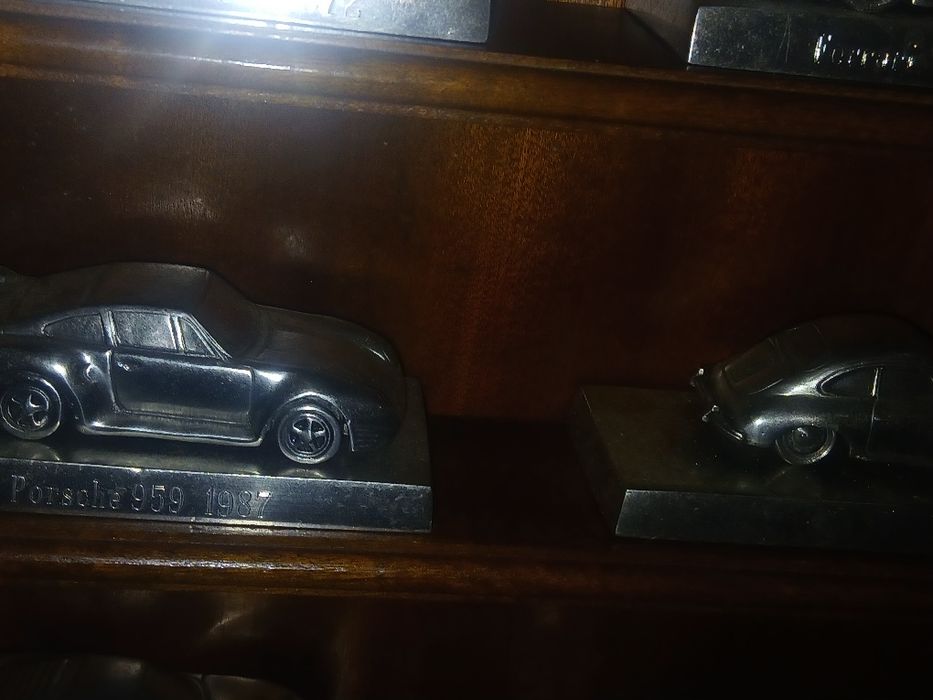 Coleção 12 carro de estranho edição limitada