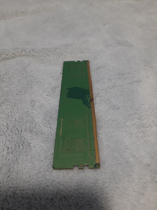 Оперативна пам'ять DDR4 4GB