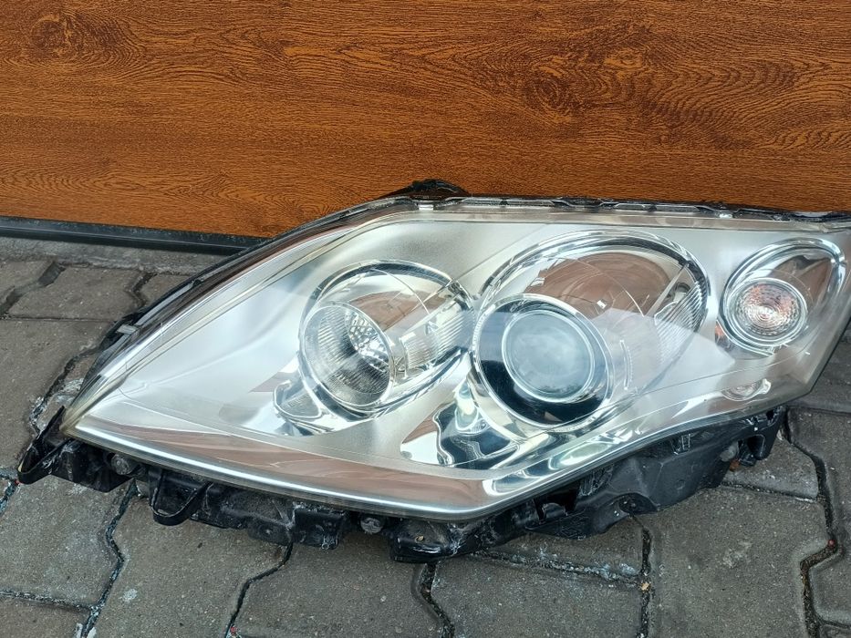 Lewa  lampa xsenon renault laguna 3