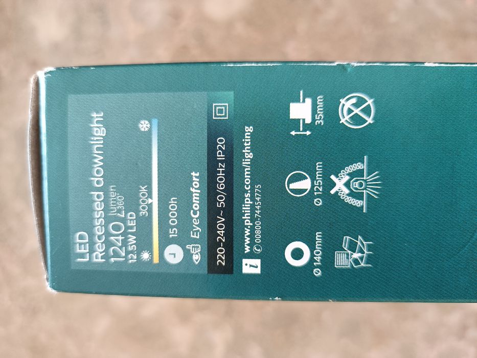 LED Philips 12.5 W, 1240 Lumens, 220 V, White Light, Round, 14 cm – New64738295037826124