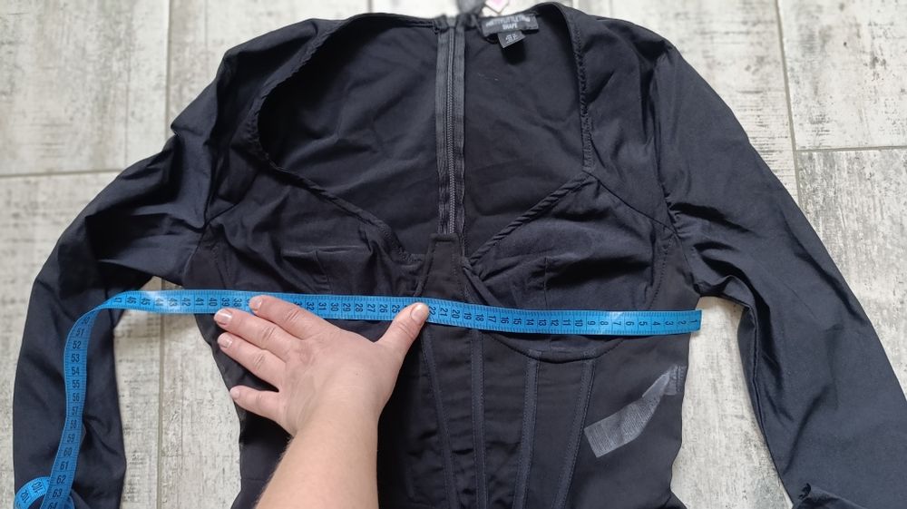 Чорна корсетна  сукня корсет