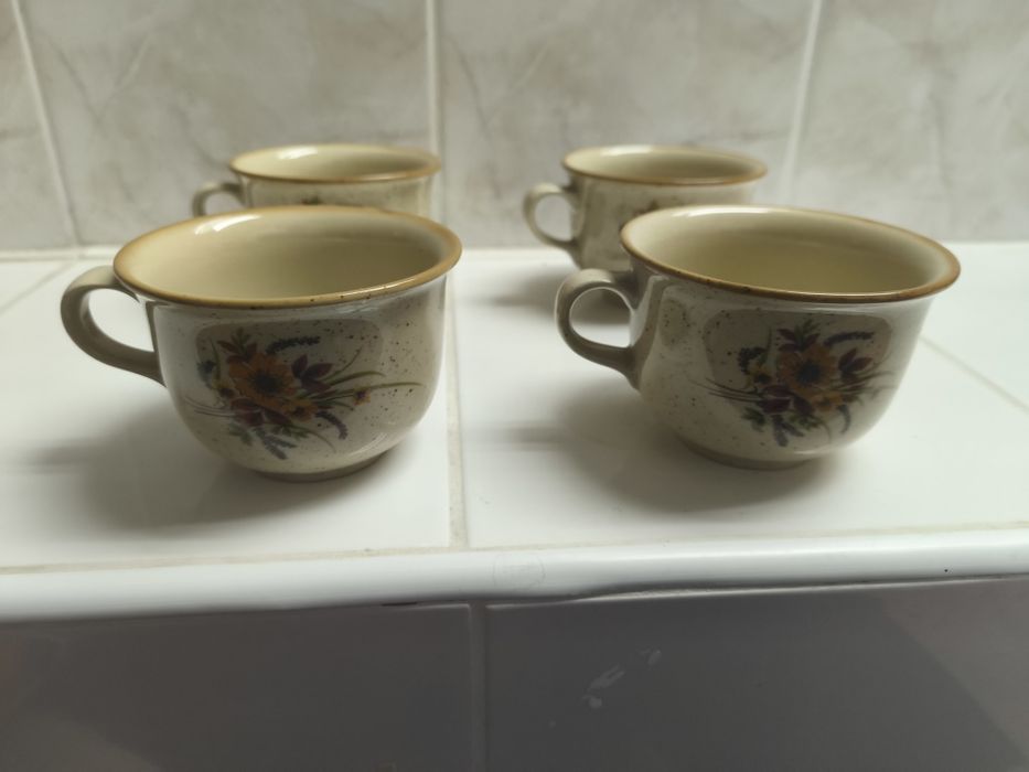 4 filiżanki  (Tułowice)