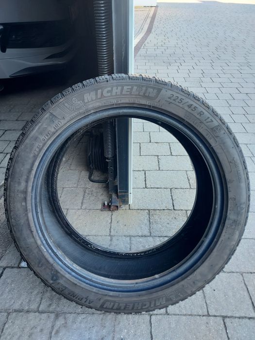Sprzedam opony zimowe 17stki Michelin
