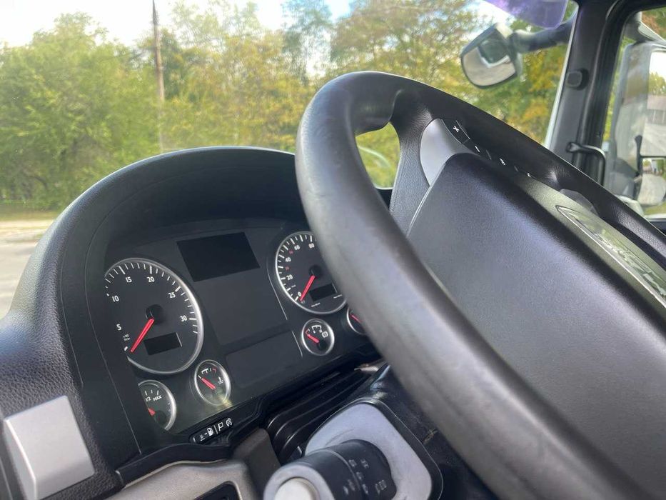 Бензовоз паливозаправник автоцистерна MAN