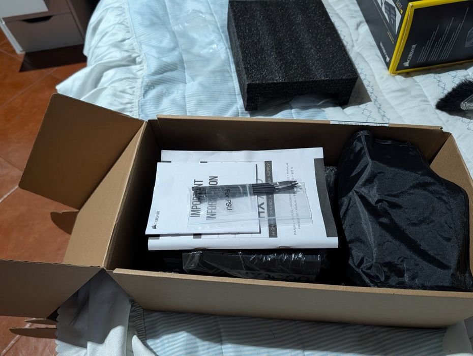 Fonte de alimentação Corsair hx1000 Titanium