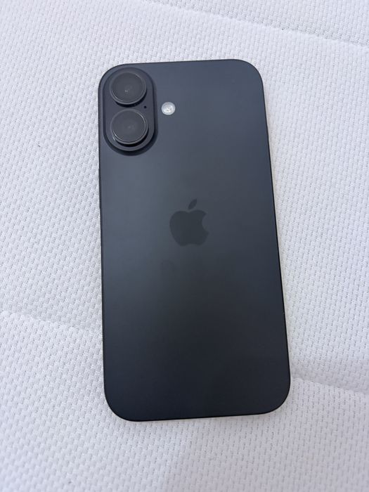 Iphone 16 128 go black like new