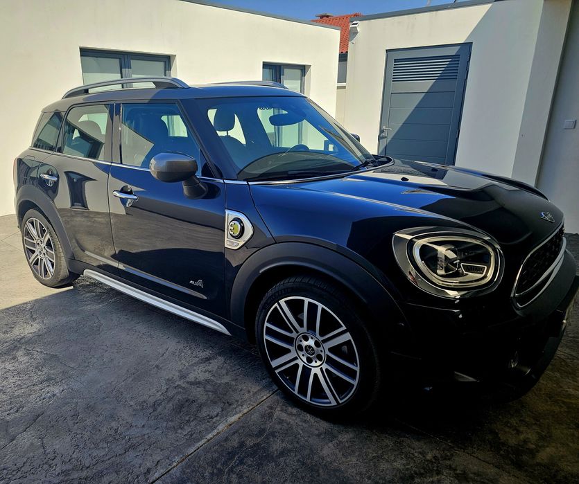 Mini Countryman Cooper SE "Mini Yours"
